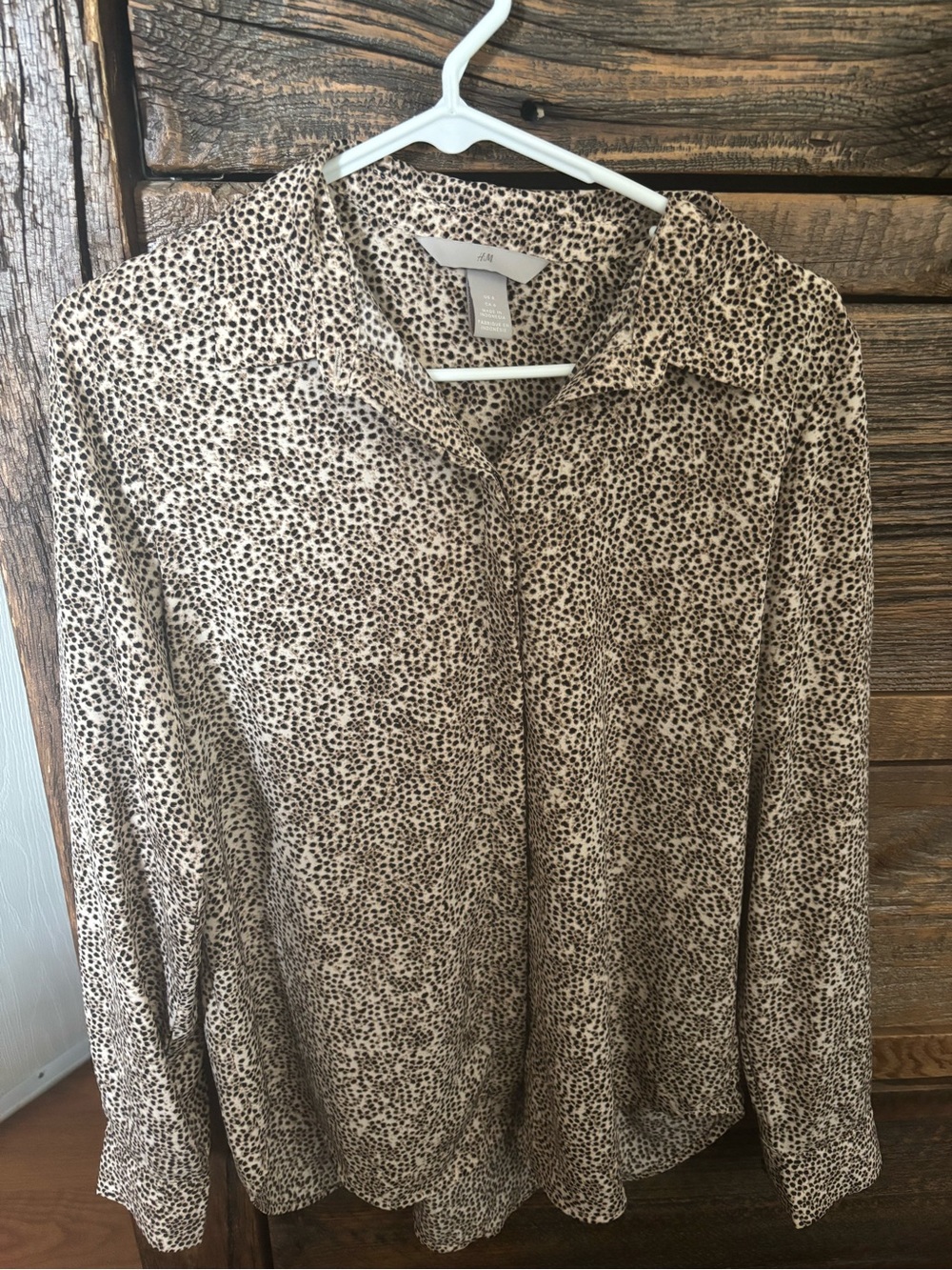 H&M Beige and Black Printed Button-Down Shirt